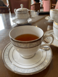 Ayurveda heals, Sri Lanka touches: 10 insights beyond the treatment plan 1 Tee in der Teefabrik